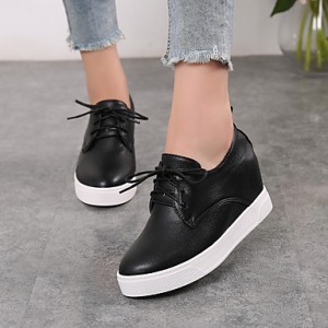 Women's Flats Fall / Winter Comfort / Round Toe / Closed Toe Microfibre Casual Platform Black / White Walking