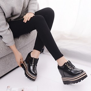 Women's Flats Fall / Winter Pointed Toe / Flats PU Outdoor / Office & Career / Casual Flat Heel Others Black