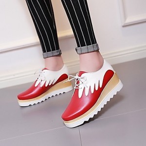 Women's Shoes Platform Comfort / Round Toe Oxfords Wedding / Outdoor / Dress / Casual Black / Red