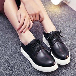 Women's Shoes Flat Heel Round Toe Fashion Sneakers Athletic Black / Red